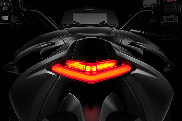 Stop trasero LED